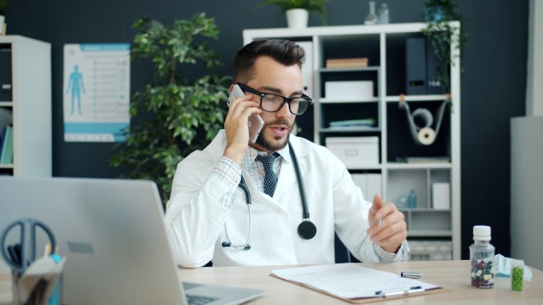 IA en medicina 2025: diagnóstico, oncología y el médico del futuro